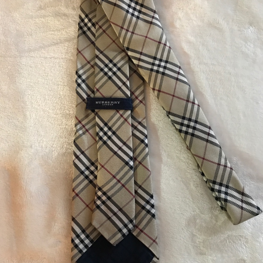 Burberry London, vintage necktie, never worn